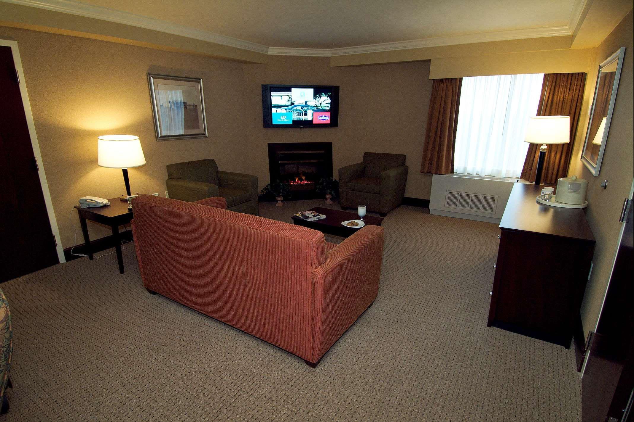 ดับเบิลทรี บาย ฮิลตัน พิตส์เบิร์ก แอร์พอร์ต Hotel Moon Township ภายนอก รูปภาพ