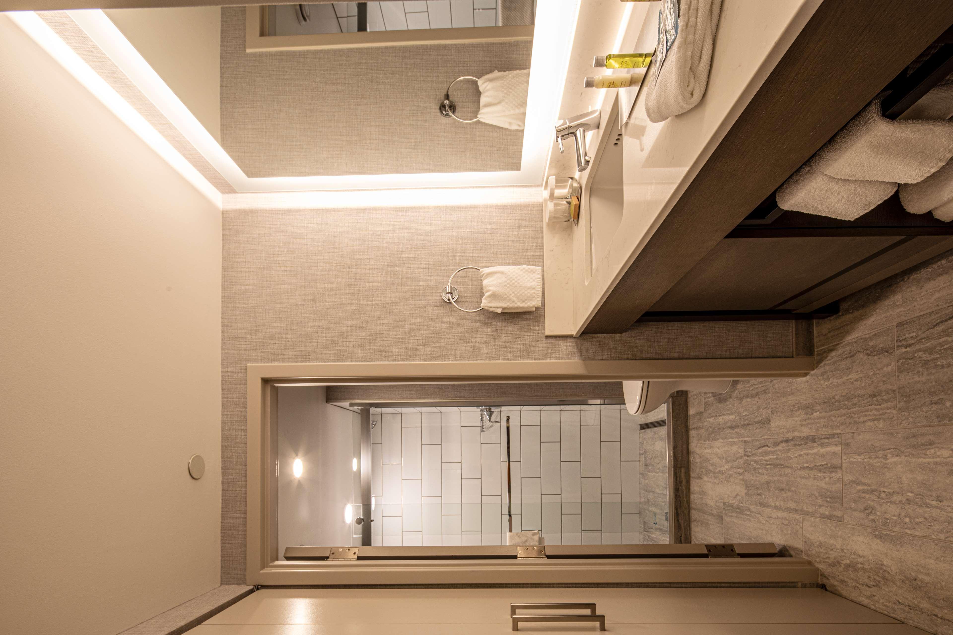 ดับเบิลทรี บาย ฮิลตัน พิตส์เบิร์ก แอร์พอร์ต Hotel Moon Township ภายนอก รูปภาพ