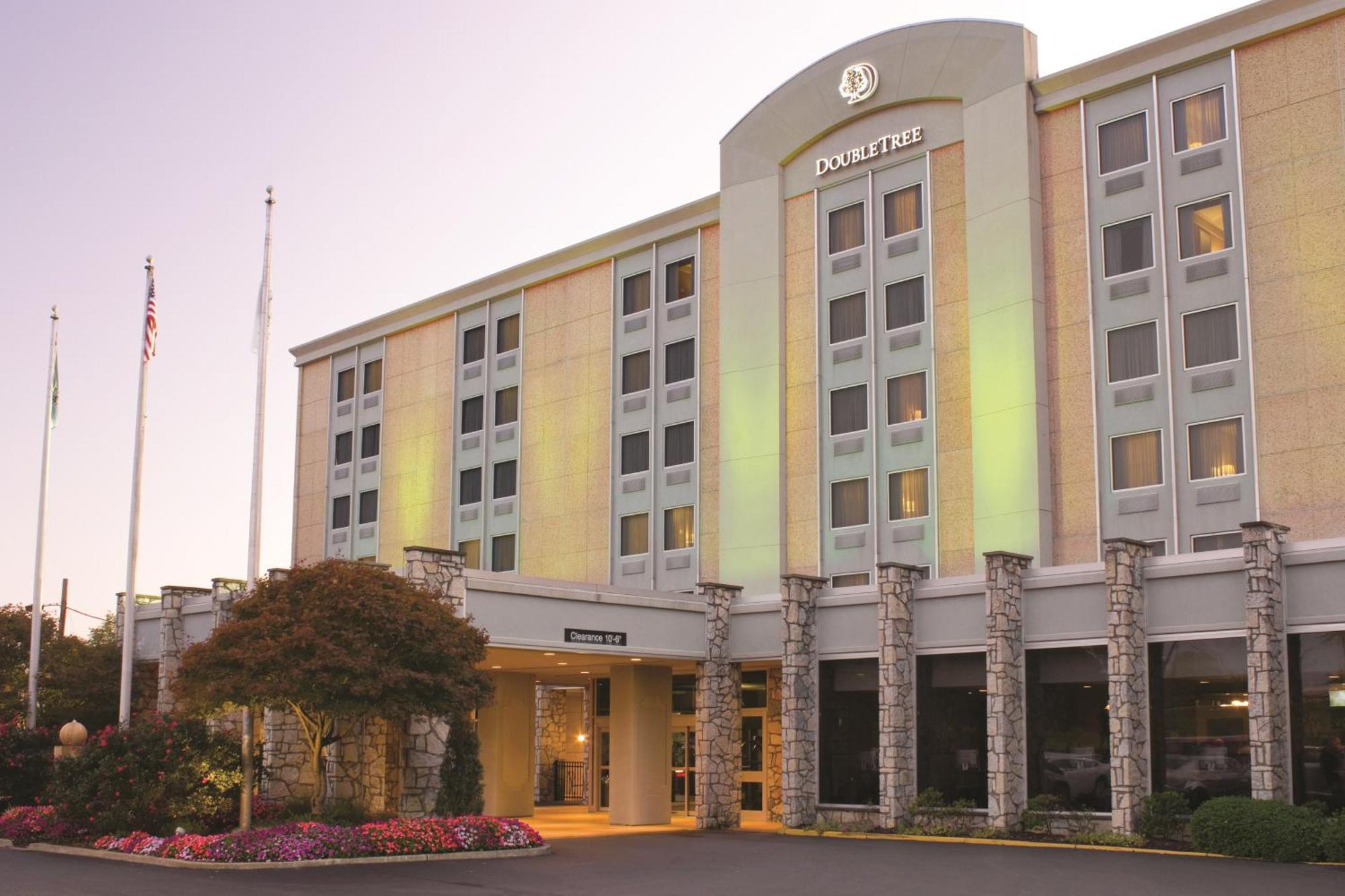 ดับเบิลทรี บาย ฮิลตัน พิตส์เบิร์ก แอร์พอร์ต Hotel Moon Township ภายนอก รูปภาพ