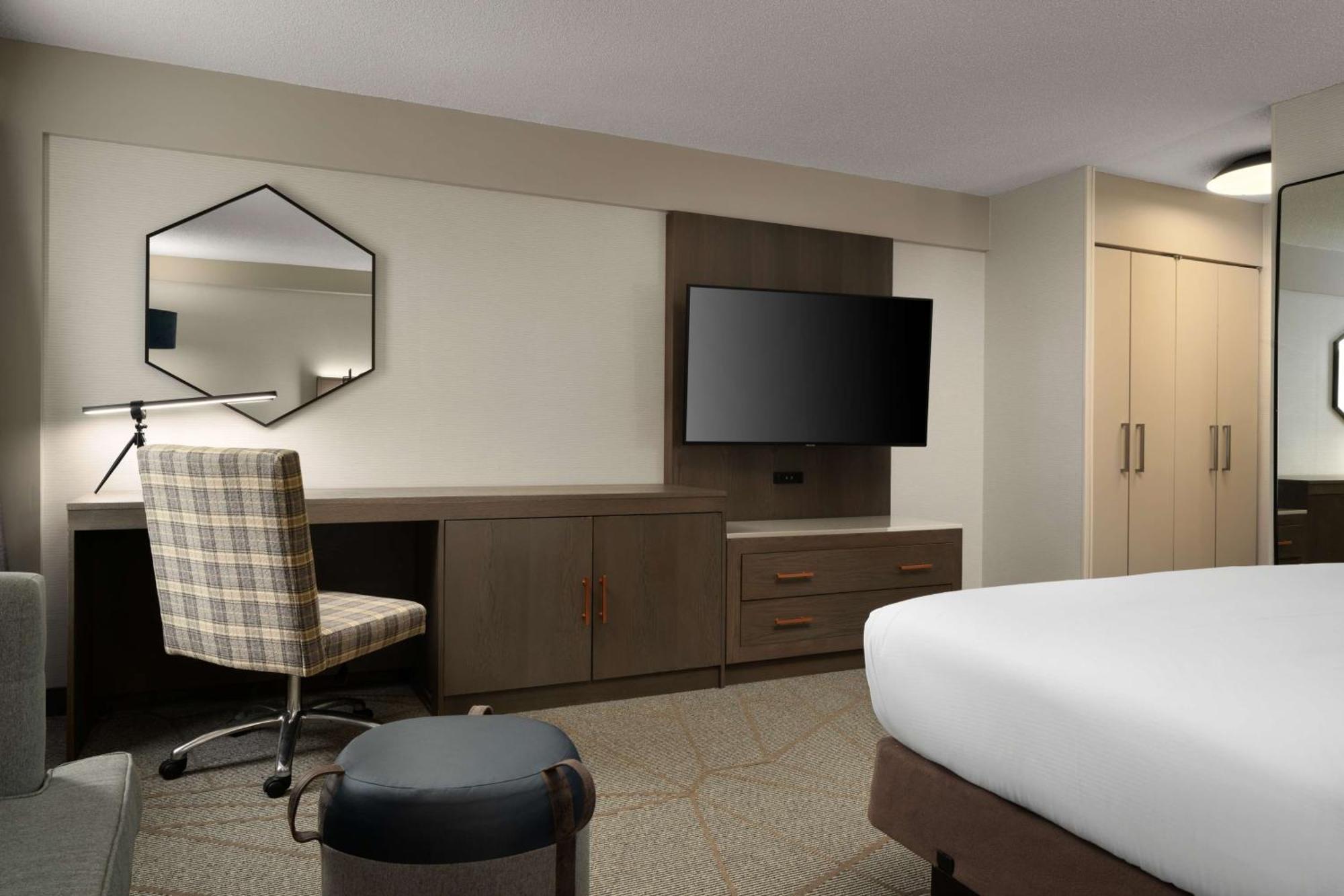 ดับเบิลทรี บาย ฮิลตัน พิตส์เบิร์ก แอร์พอร์ต Hotel Moon Township ภายนอก รูปภาพ
